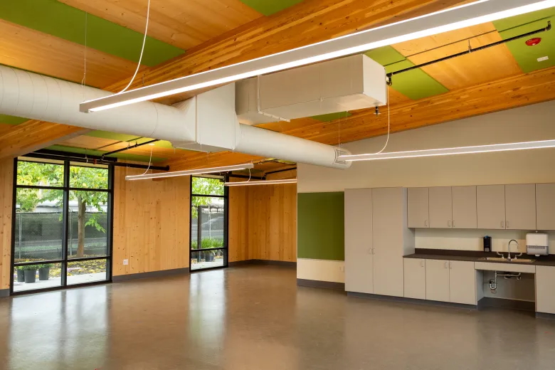 A room inside the kindergarten building of Hoover Elementary’s new campus in Palo Alto on Nov. 19, 2025. Photo by Seeger Gray.